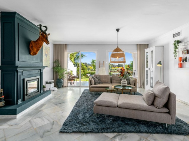 4 Bedrooms Townhouse in Puerto Banús