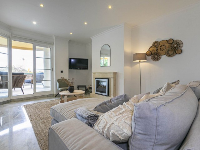 2 Schlafzimmer Apartment in Nueva Andalucía