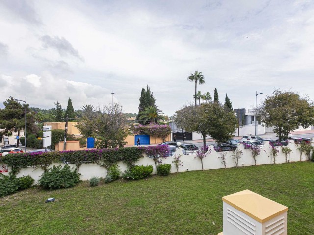 2 Schlafzimmer Apartment in Nueva Andalucía