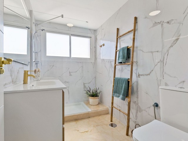 Appartement avec 2 Chambres  à Nueva Andalucía