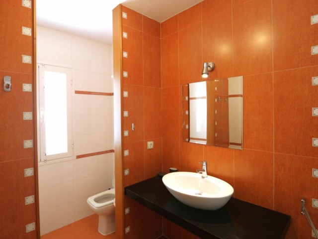 3 Makuuhuoneen Rivitalo Torreblanca