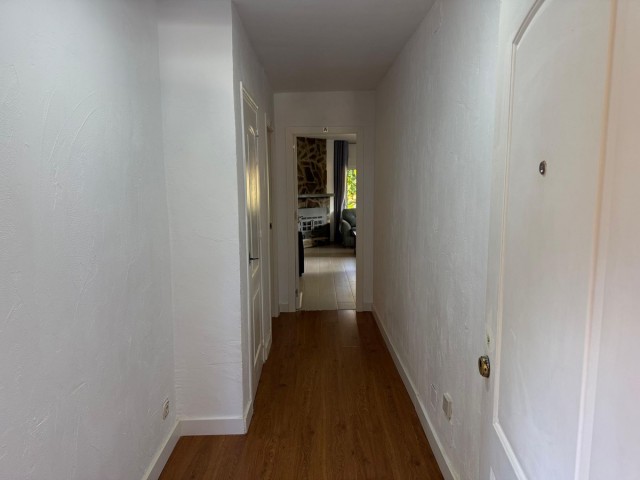 Appartement avec 4 Chambres  à Calahonda