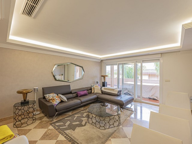 3 Schlafzimmer Apartment in Nueva Andalucía