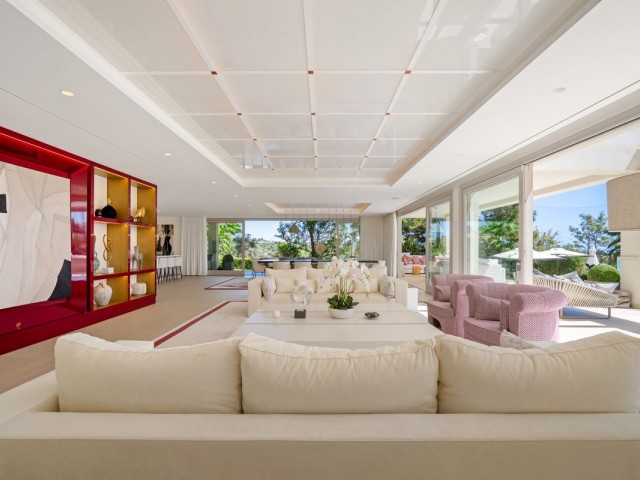 6 Schlafzimmer Villa in Nueva Andalucía