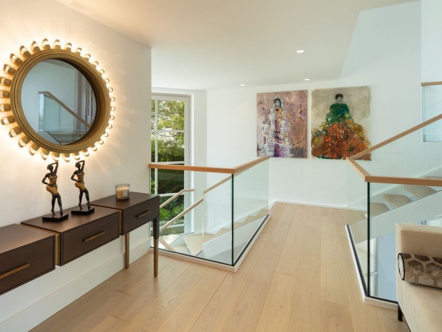 6 Schlafzimmer Villa in Nueva Andalucía