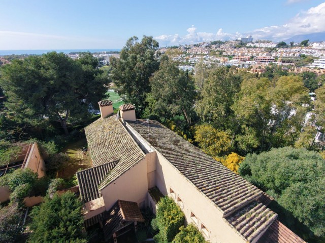 Huvila, Atalaya, R5322523