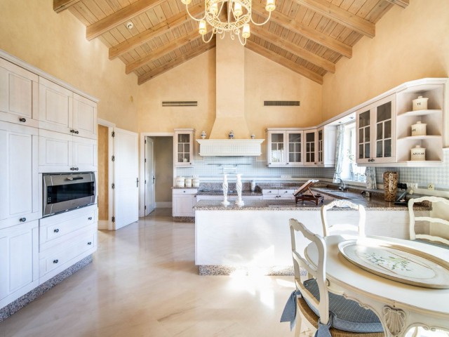 5 Schlafzimmer Villa in Marbella