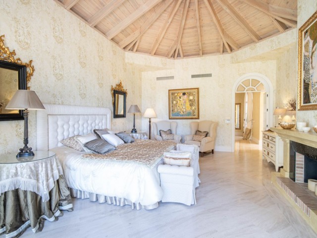 5 Schlafzimmer Villa in Marbella