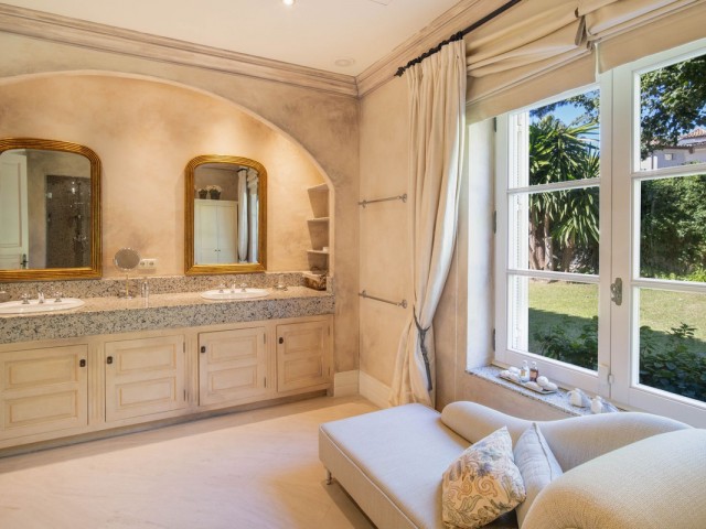 5 Schlafzimmer Villa in Marbella