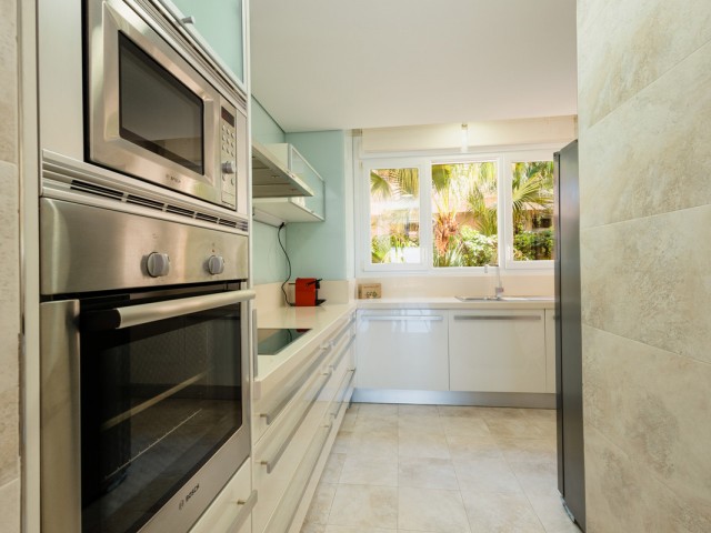 3 Schlafzimmer Apartment in Nueva Andalucía