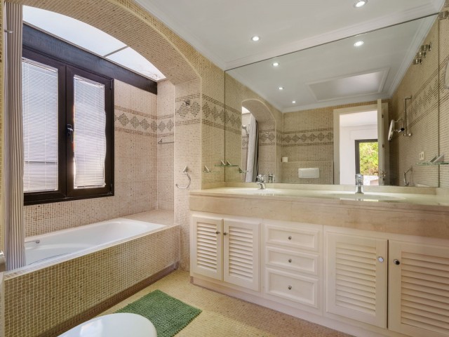 9 Schlafzimmer Villa in Benahavís