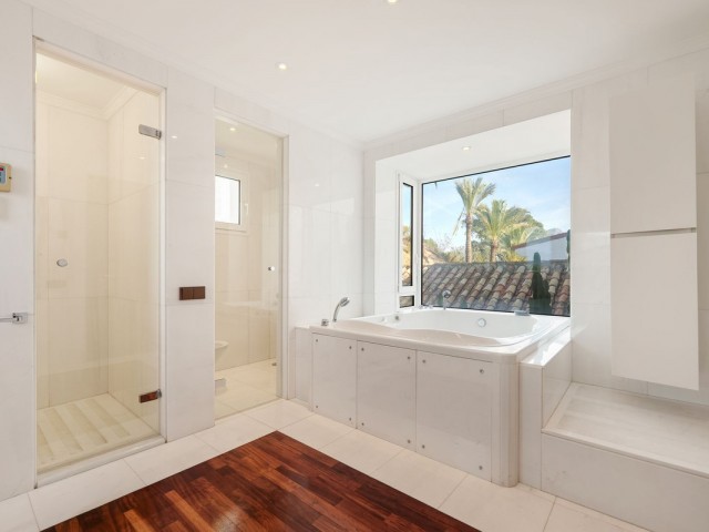 9 Schlafzimmer Villa in Benahavís