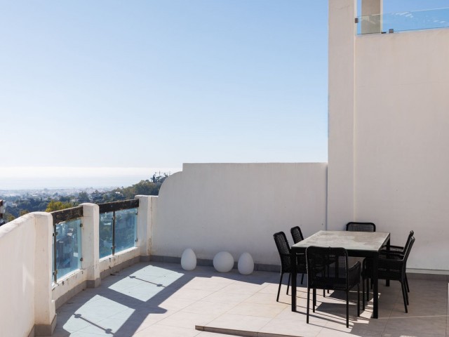 2 Schlafzimmer Apartment in Benahavís