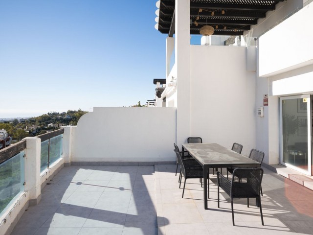 2 Schlafzimmer Apartment in Benahavís