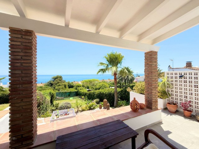 3 Schlafzimmer Villa in Estepona