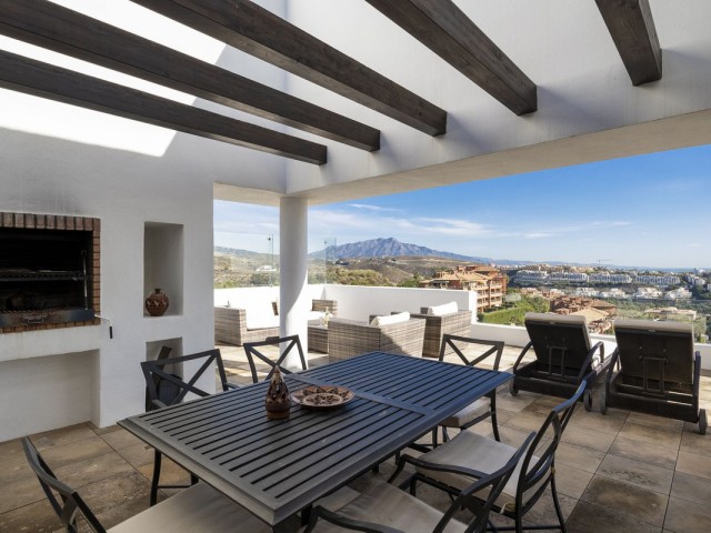 Penthouse in New Golden Mile