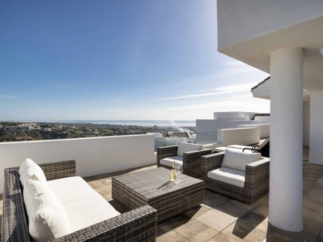 Penthouse in New Golden Mile