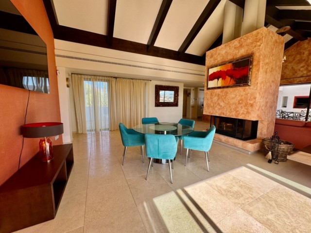 Penthouse in New Golden Mile