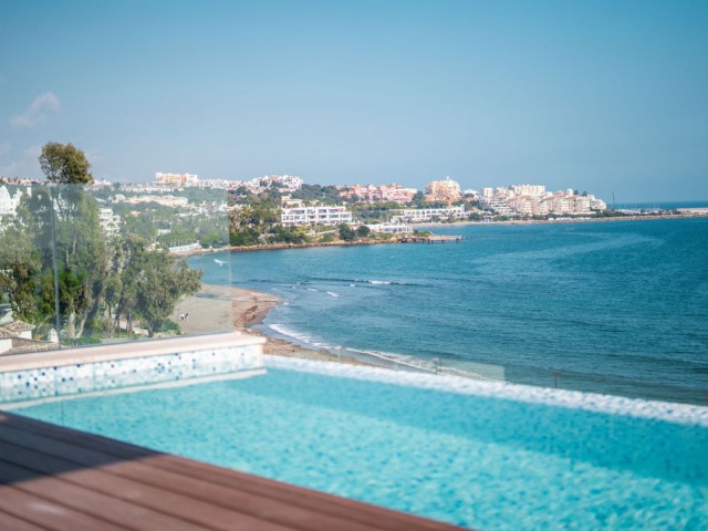 4 Slaapkamer Appartement in Estepona