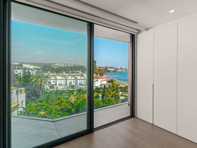 4 Slaapkamer Appartement in Estepona
