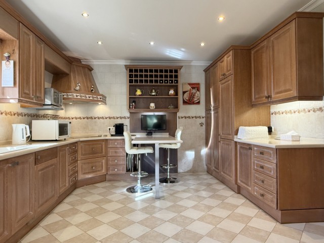 4 Schlafzimmer Villa in Estepona