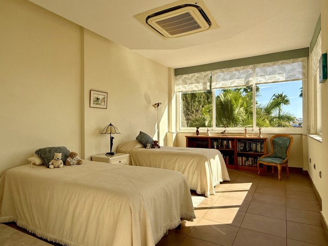 4 Schlafzimmer Villa in Estepona