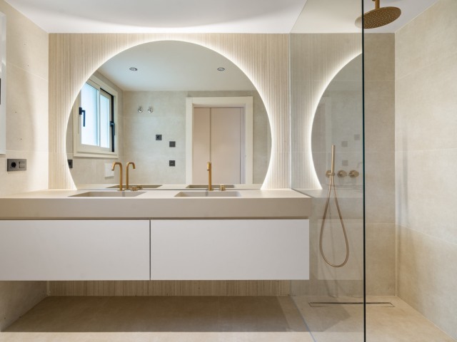 3 Schlafzimmer Apartment in Nueva Andalucía