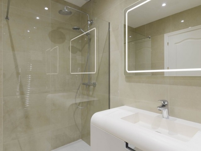 4 Schlafzimmer Villa in Valtocado