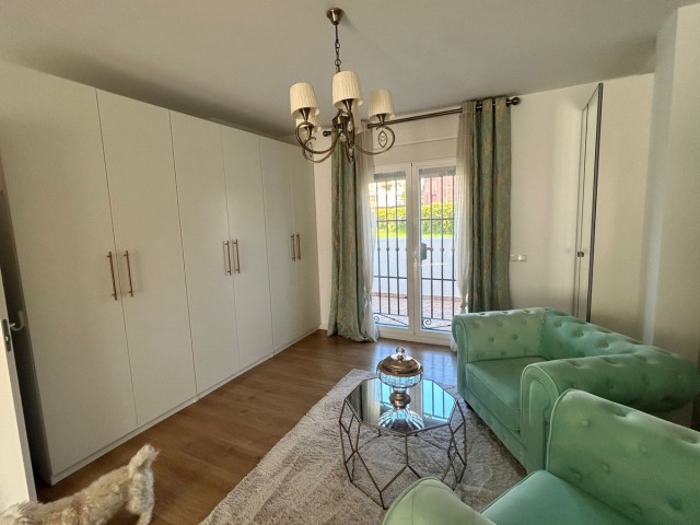 4 Bedrooms Townhouse in Guadalmina Alta