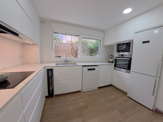 4 Bedrooms Townhouse in Benalmadena