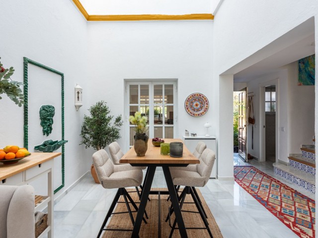 4 Schlafzimmer Reihenhaus in New Golden Mile