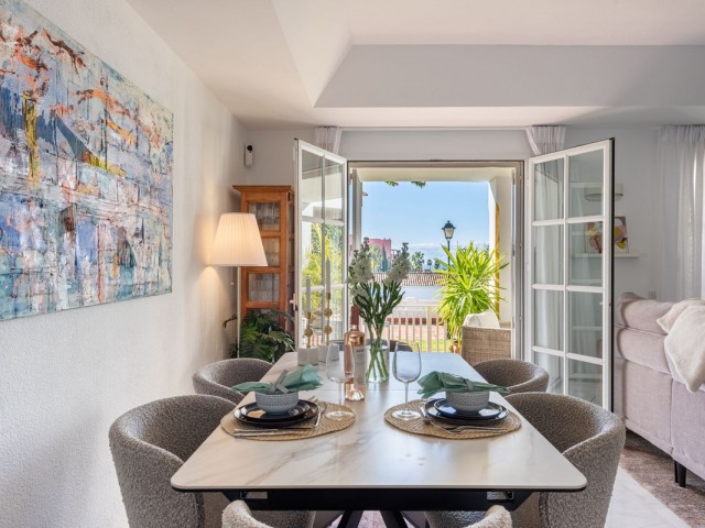 4 Schlafzimmer Reihenhaus in New Golden Mile