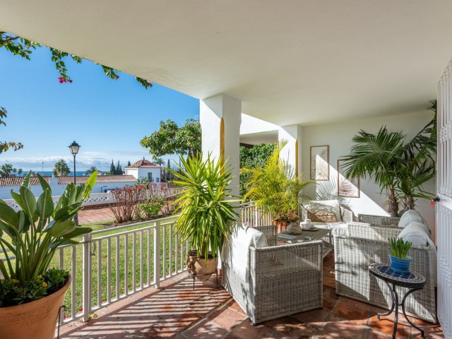 4 Schlafzimmer Reihenhaus in New Golden Mile