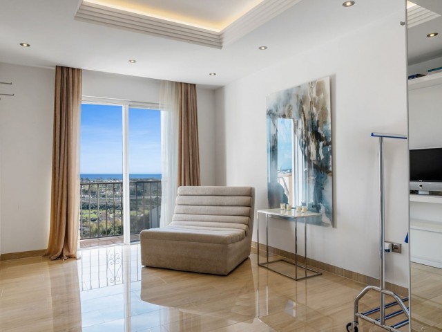 Appartement avec 4 Chambres  à Los Almendros