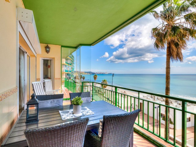 2 Sovrums Lägenhet i Fuengirola