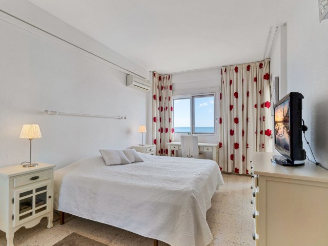 2 Sovrums Lägenhet i Fuengirola