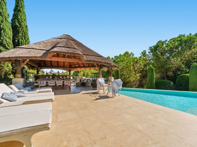 6 Bedrooms Villa in The Golden Mile