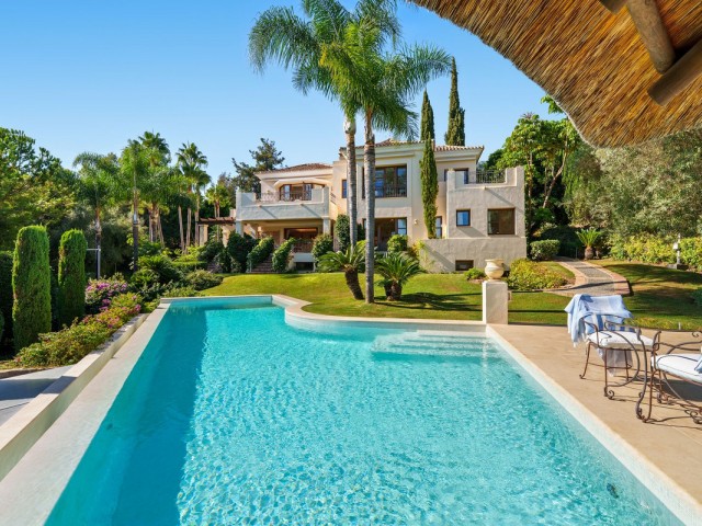 6 Bedrooms Villa in The Golden Mile