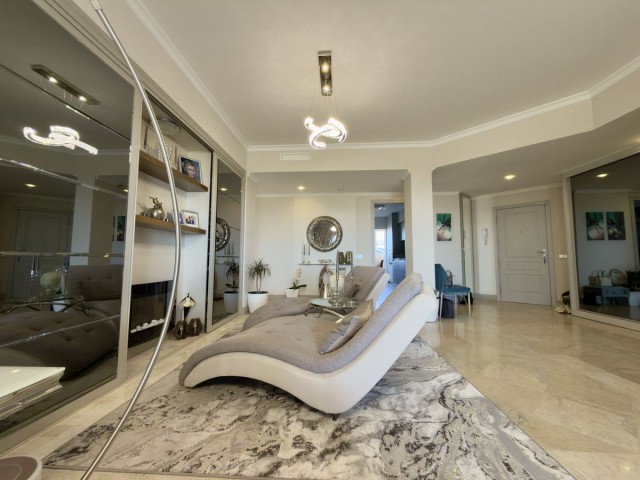 Penthouse in Elviria