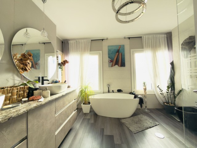 Penthouse in Elviria