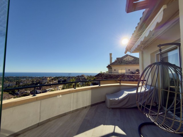 Penthouse in Elviria