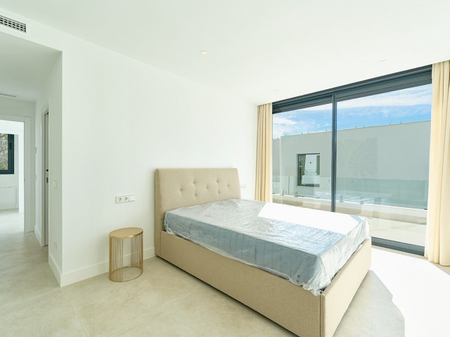 4 Schlafzimmer Villa in Estepona