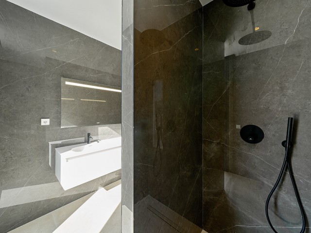 4 Schlafzimmer Villa in Estepona