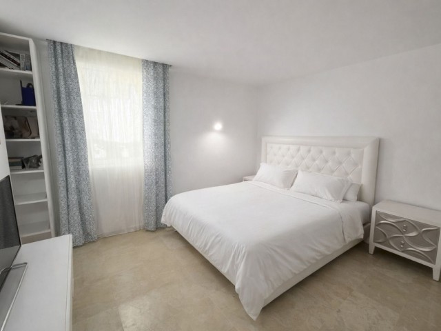 2 Schlafzimmer Apartment in Benahavís