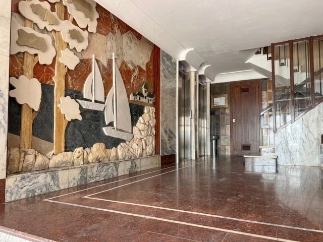 2 Sovrums Lägenhet i Fuengirola