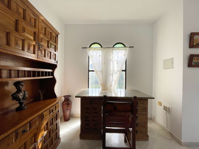 9 Bedrooms Villa in Alhaurín de la Torre