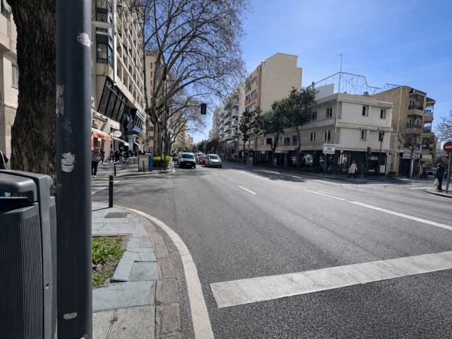 Liikekiinteistö Marbella