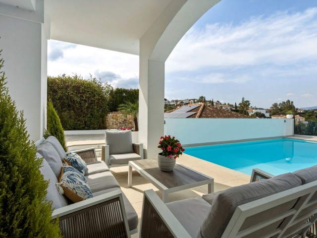 6 Bedrooms Villa in Mijas