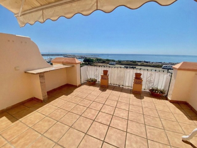5 Schlafzimmer Reihenhaus in Estepona