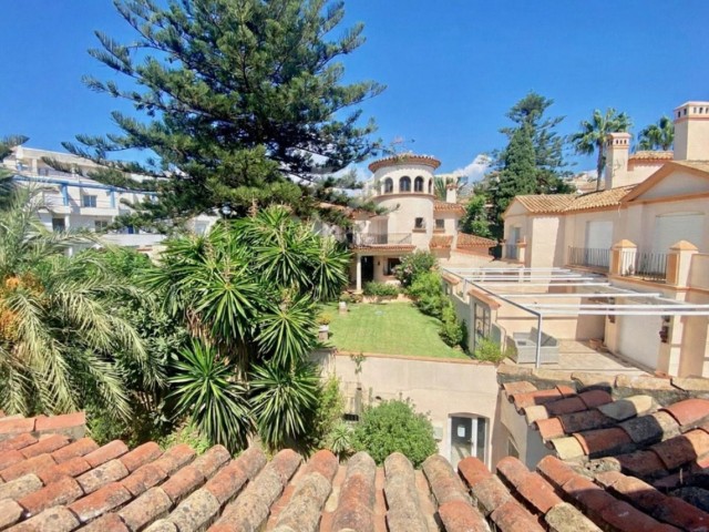 5 Schlafzimmer Reihenhaus in Estepona